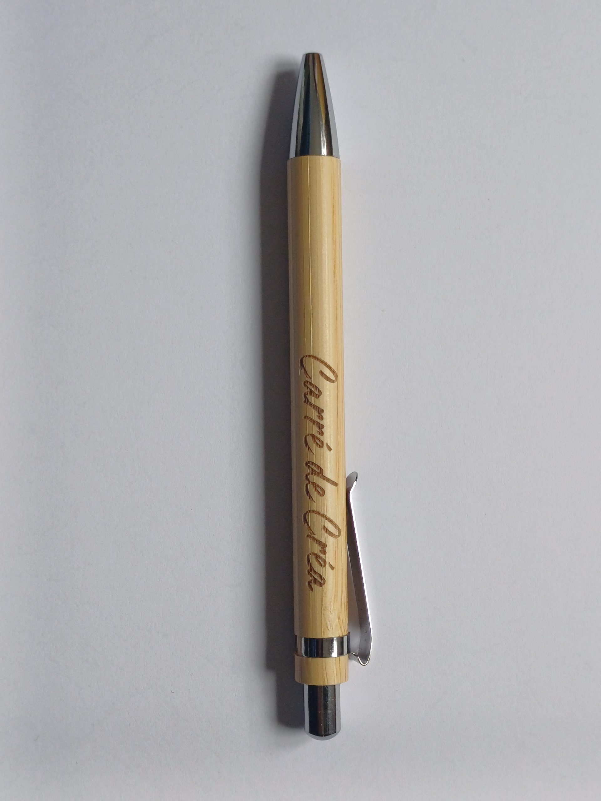 Stylo à bille rétractable encre noire en bambou